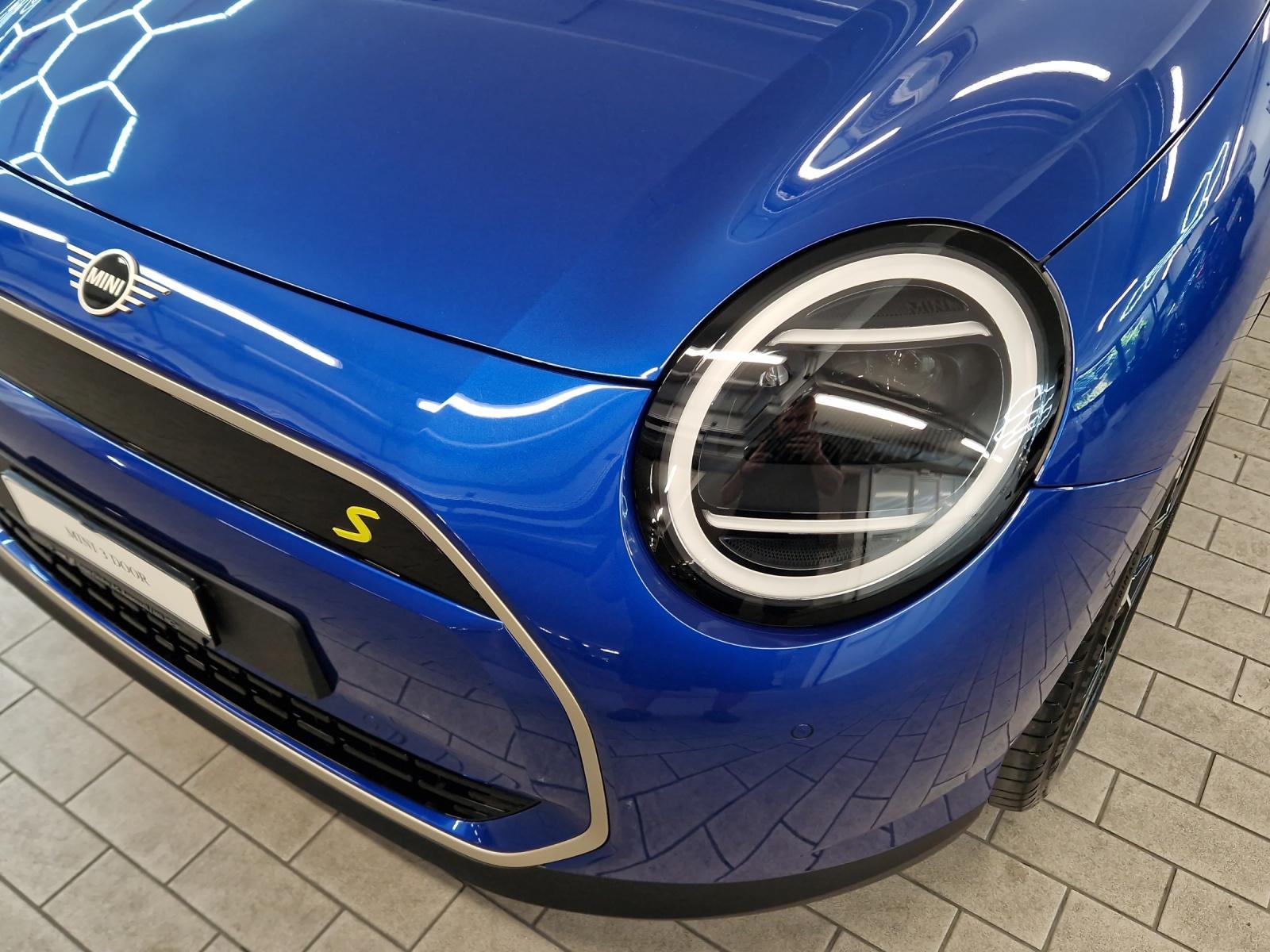MINI Cooper SE-image-19