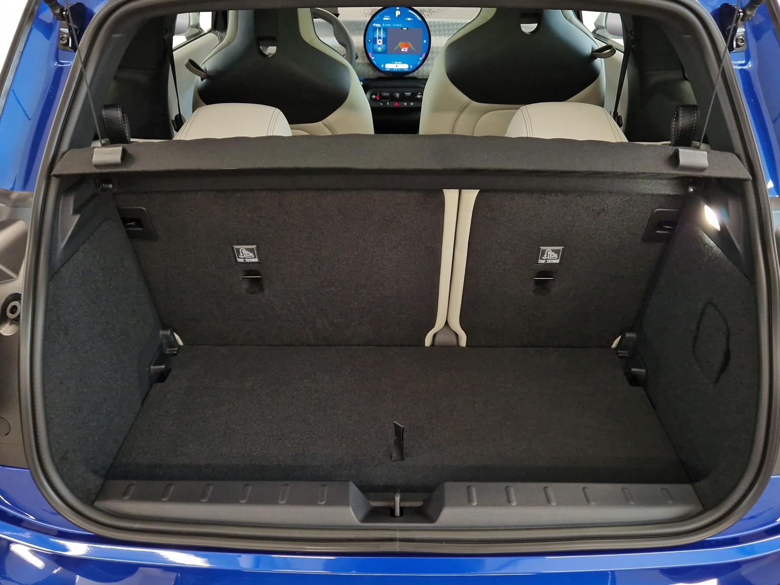 MINI Cooper SE-image-17