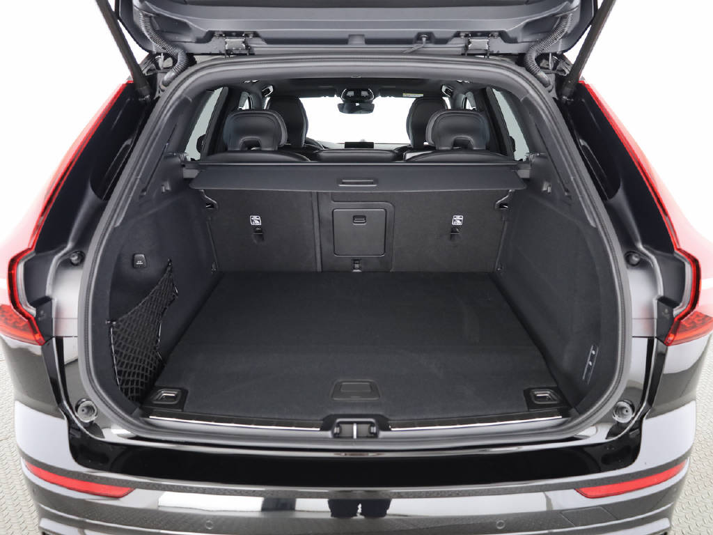 VOLVO XC60 2.0 T8 TE Ultra Dark eAWD-image-10