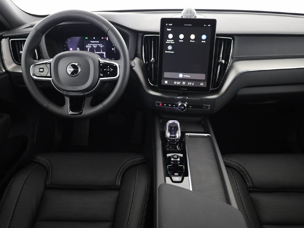 VOLVO XC60 2.0 T8 TE Ultra Dark eAWD-image-2