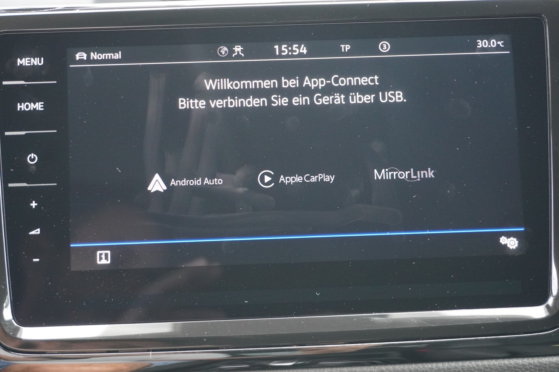 VW Touran 2.0 TDI BlueMotion Technology Highline DSG-image-30