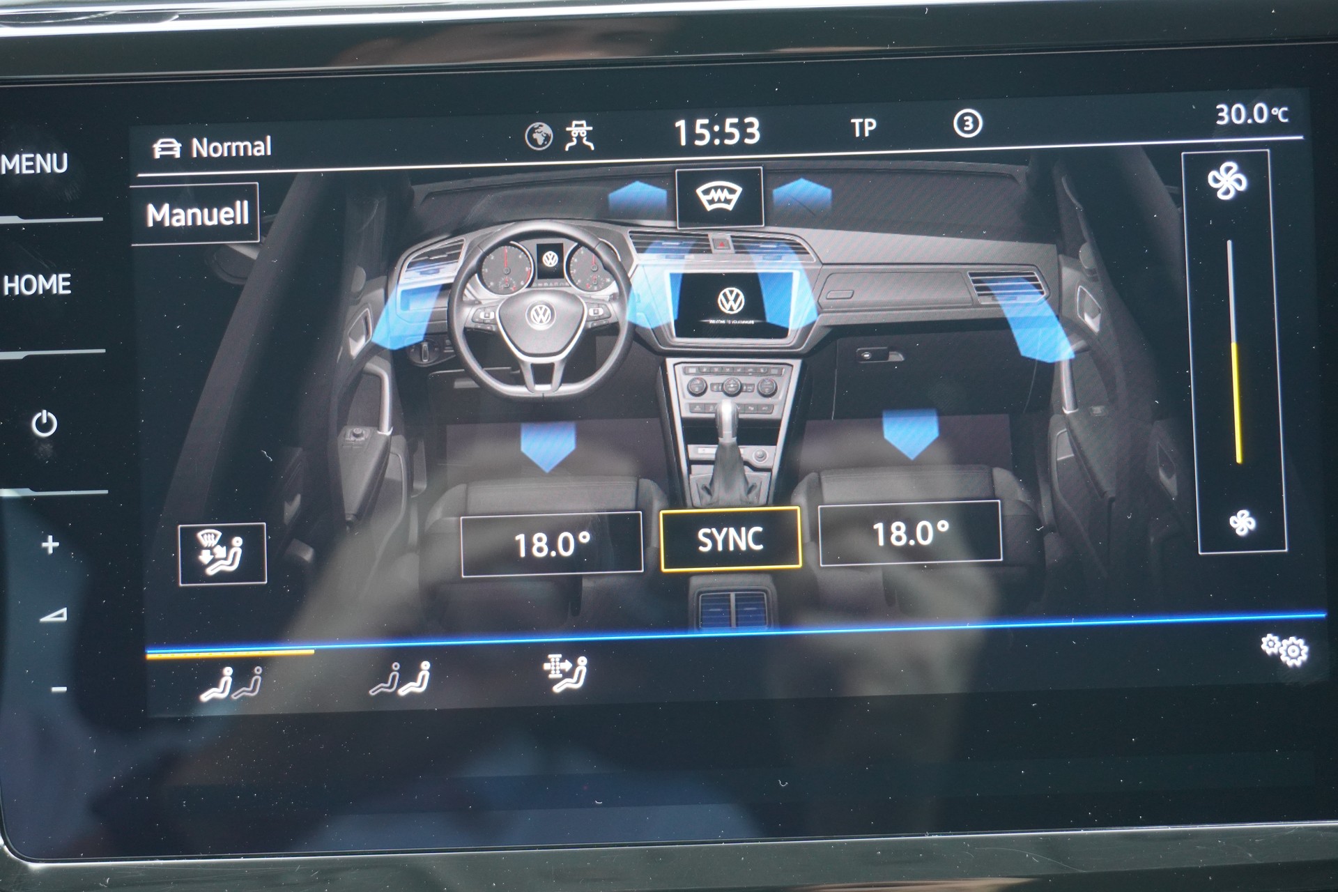 VW Touran 2.0 TDI BlueMotion Technology Highline DSG-image-26