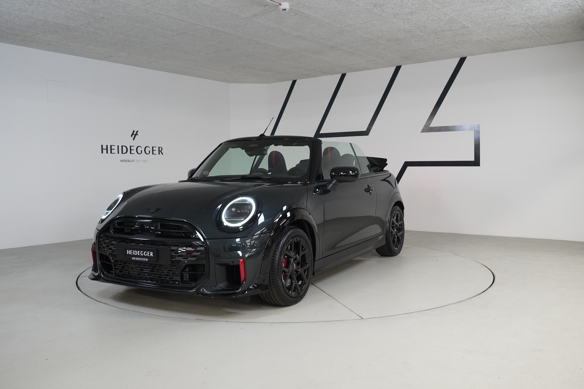 MINI Cooper John Cooper Works Cabriolet DKG-image-10