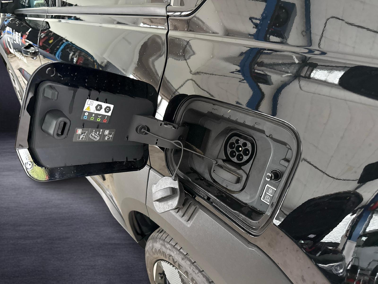 FIAT Grande Panda La Prima-image-18