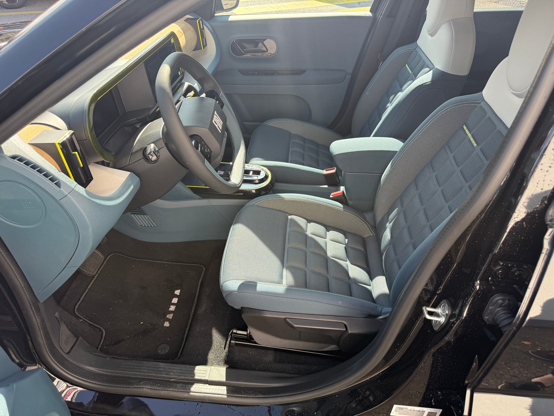 FIAT Grande Panda La Prima-image-6