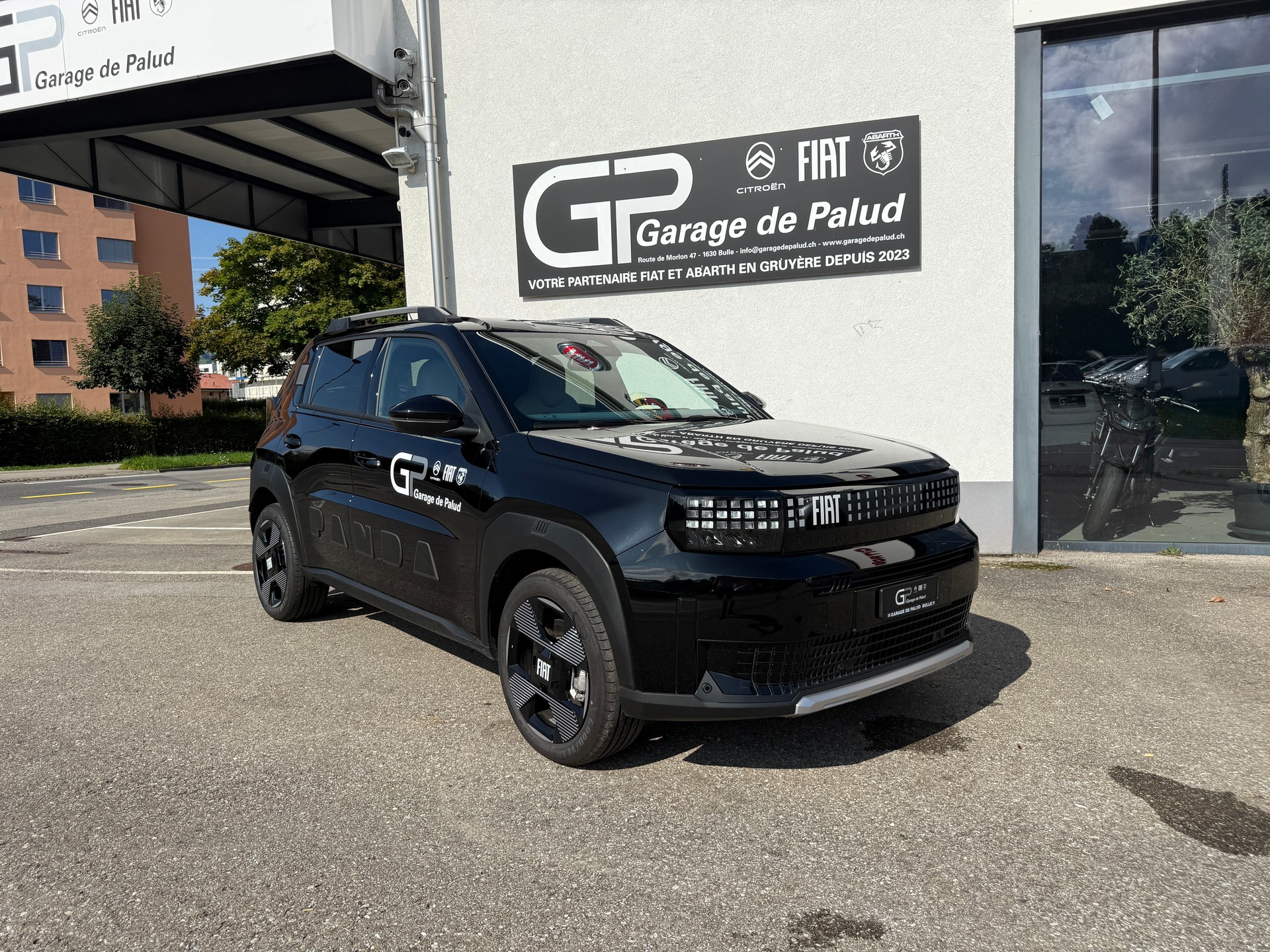 FIAT Grande Panda La Prima-image-0