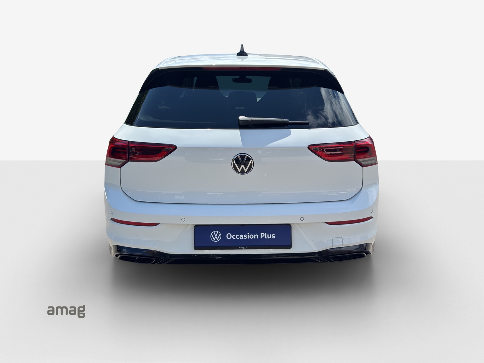 VW Golf 2.0 TSI R-Line DSG 4 Motion-image-3