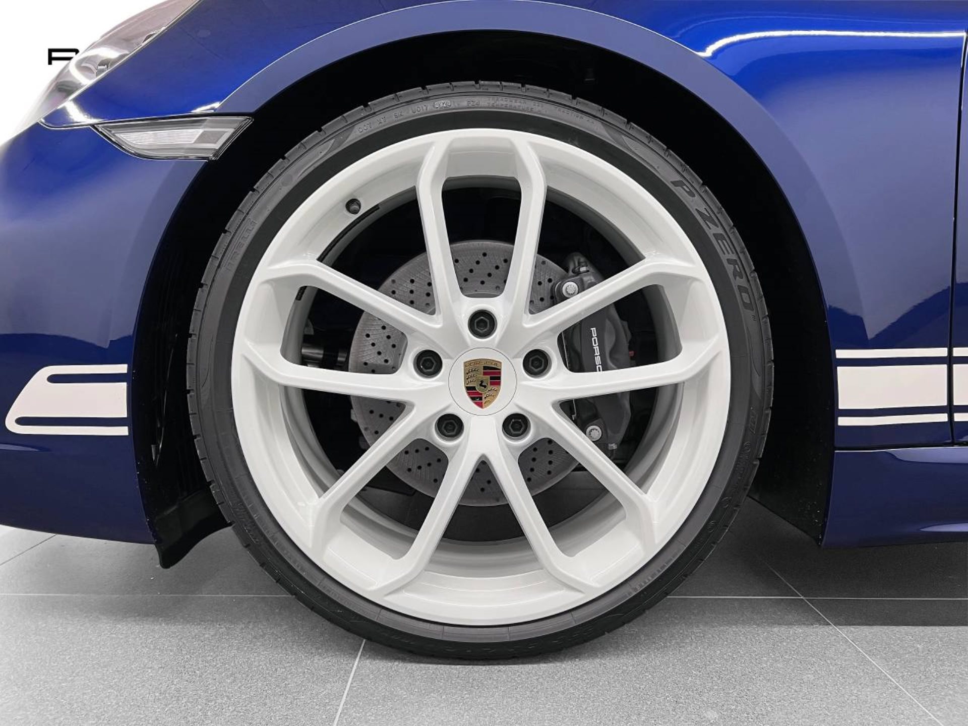 PORSCHE 718 Boxster Style Edition-image-12