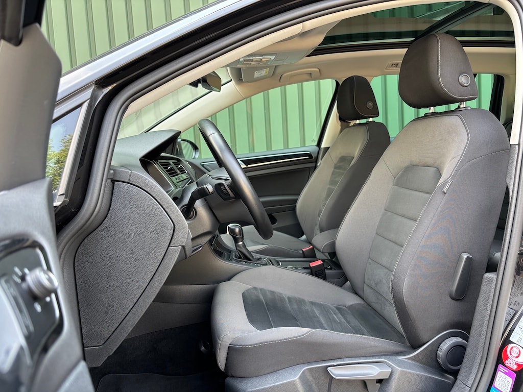 VW Golf Variant 2.0 TDI Highline 4Motion DSG-image-7