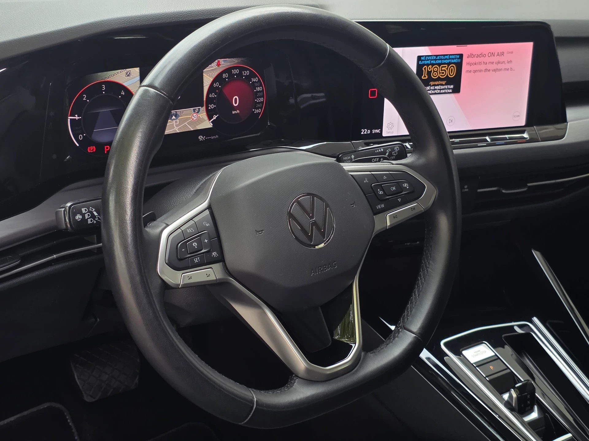 VW Golf 8 Variant 2.0 TDI Style DSG * CH-Fahrzeug * TOP Ausstattung * Head-Up * Abstandstempomat * Kamera *-image-9