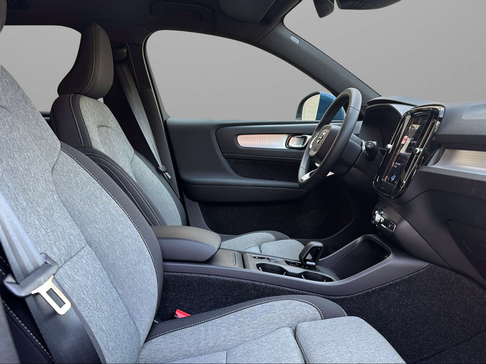 VOLVO XC40 T2 Core Geartronic-image-9