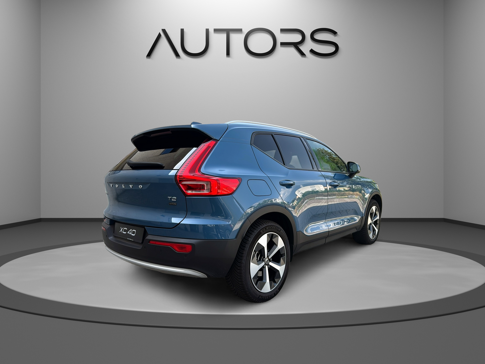 VOLVO XC40 T2 Core Geartronic-image-4