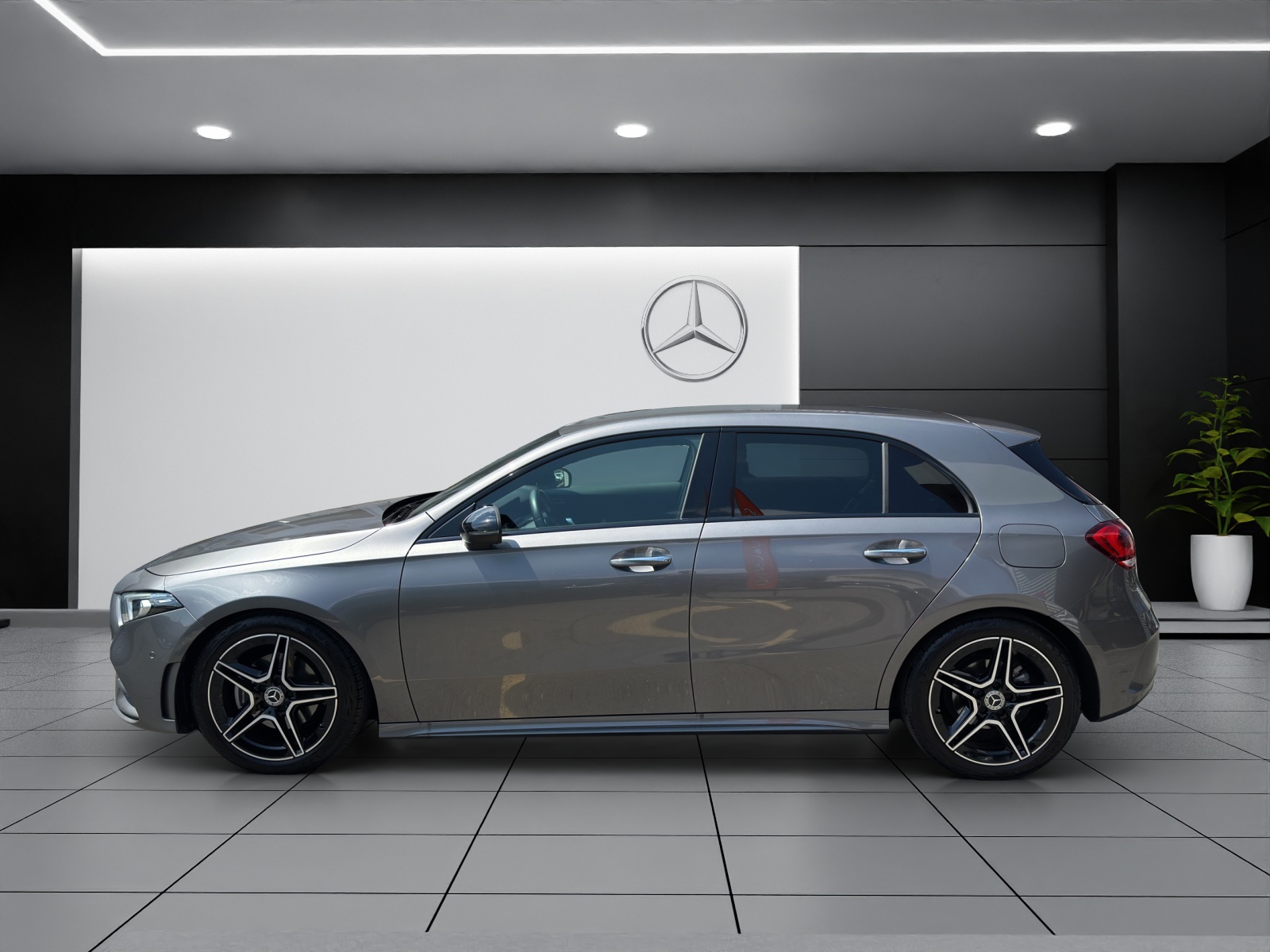 MERCEDES-BENZ A 180 Night Star AMG Line-image-2