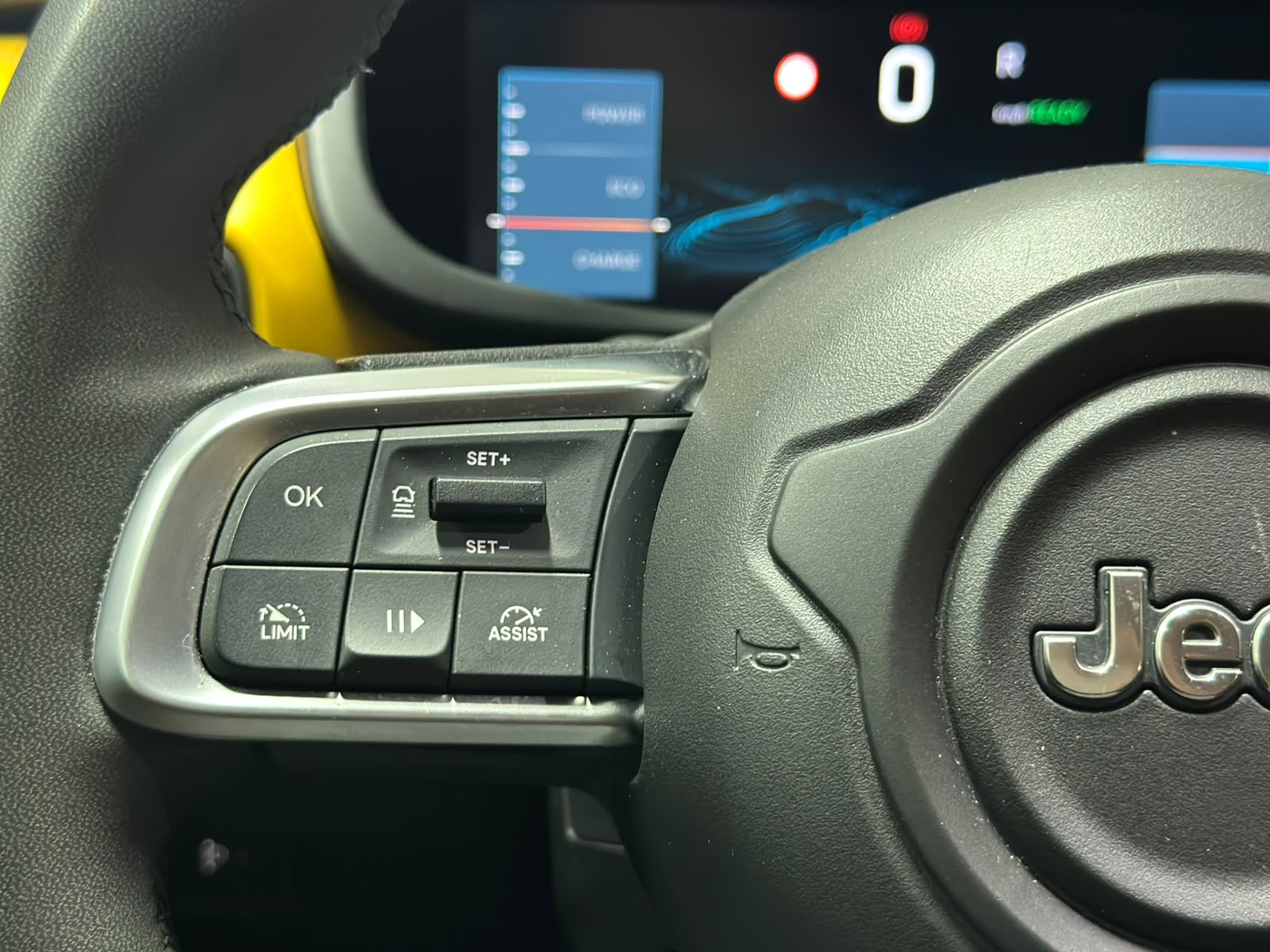 JEEP Avenger 54kWh Summit-image-8