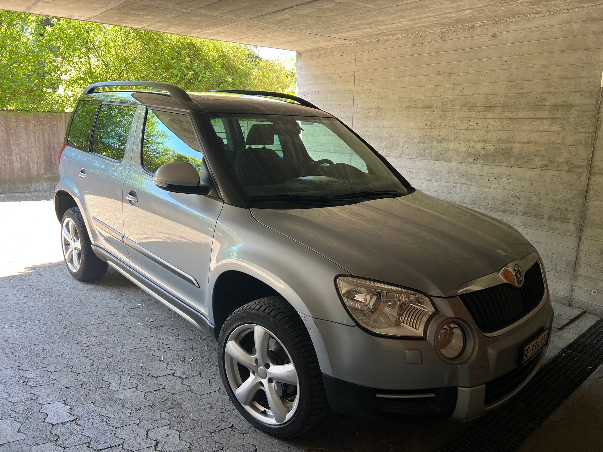 SKODA 2.0 TDI 140 Experience 4x4 DSG-image-0