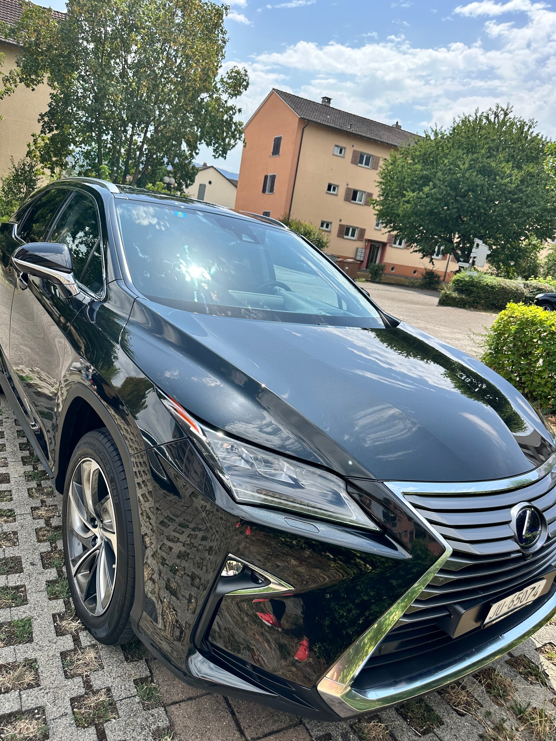 LEXUS 450h Excellence-image-0
