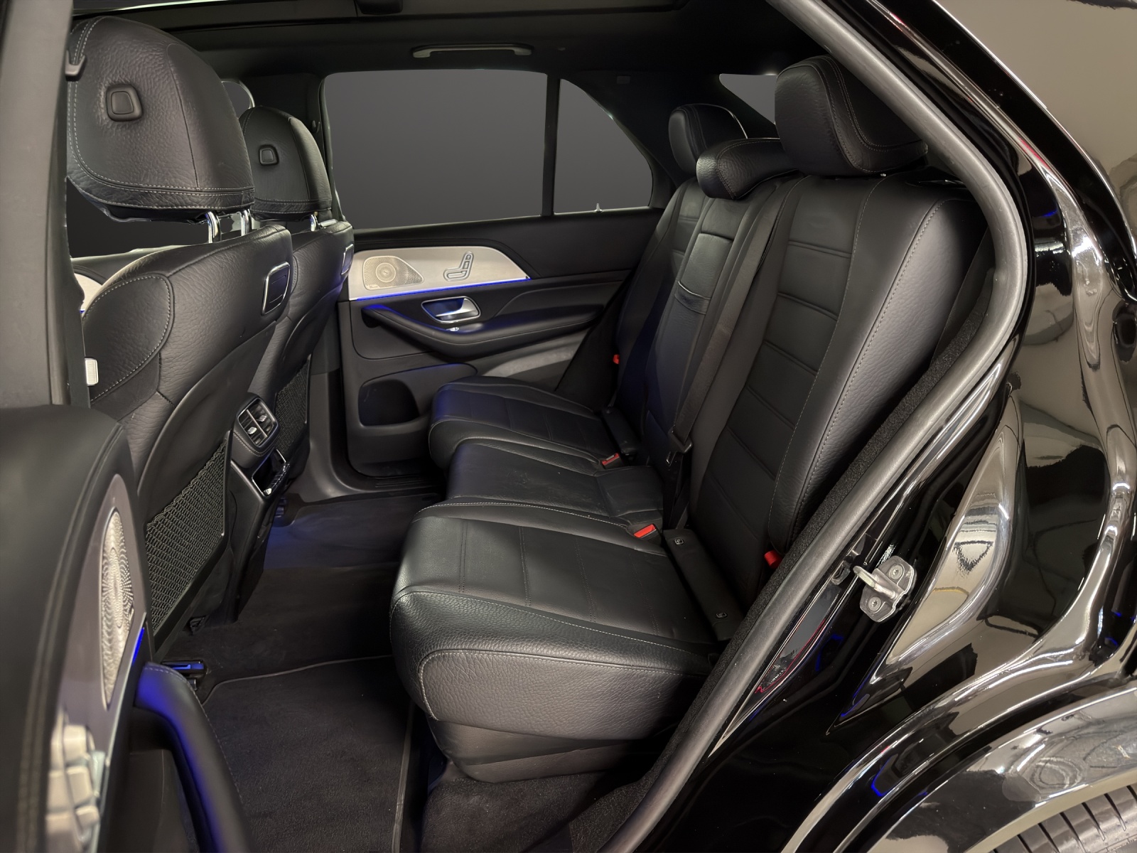 MERCEDES-BENZ GLE 450 4Matic AMG Line 9G-Tronic-image-13