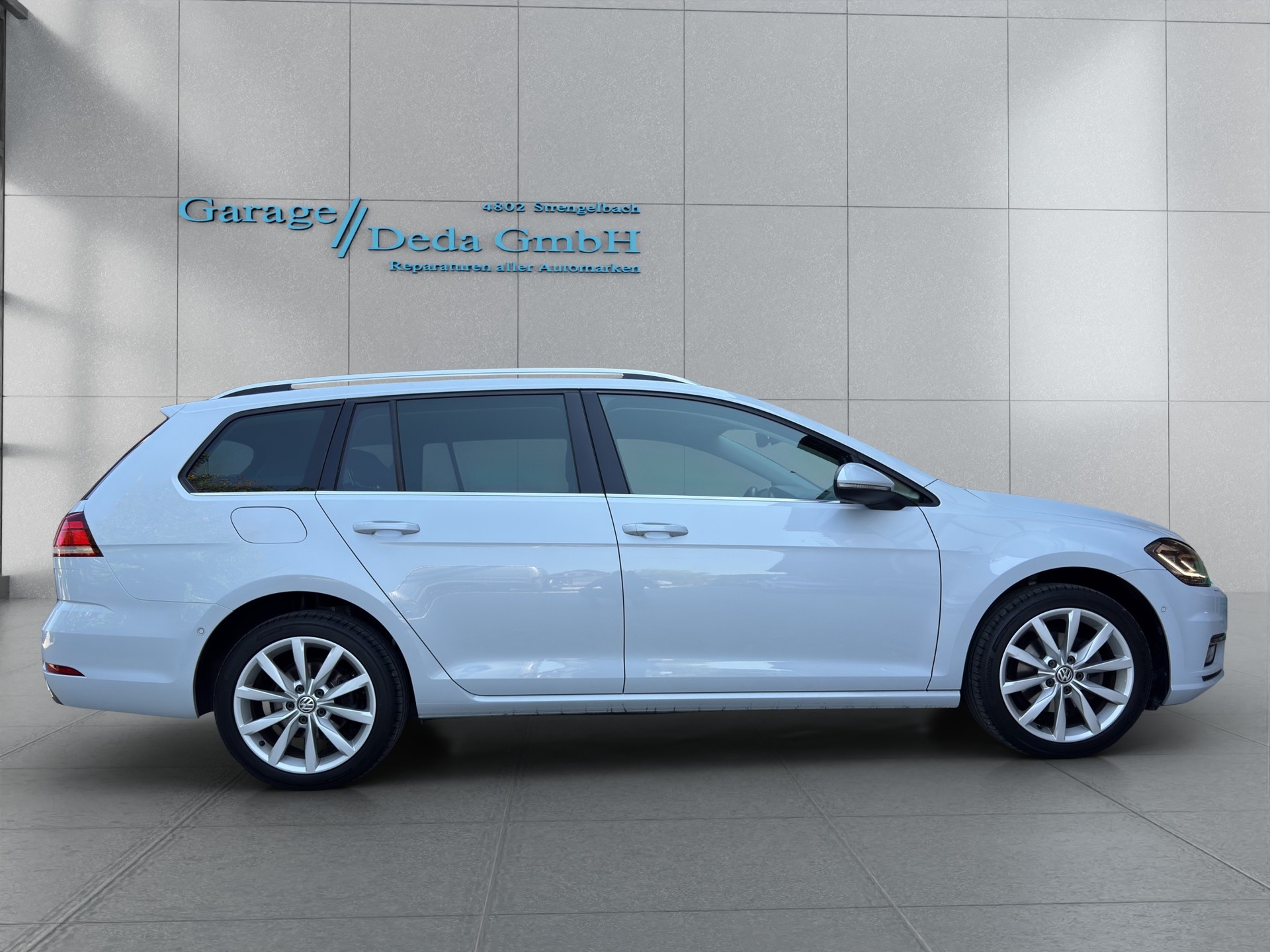 VW Golf Variant 1.5 TSI EVO Highline DSG-image-5