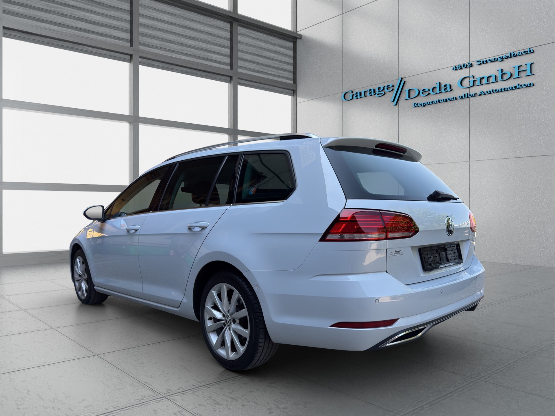 VW Golf Variant 1.5 TSI EVO Highline DSG-image-2