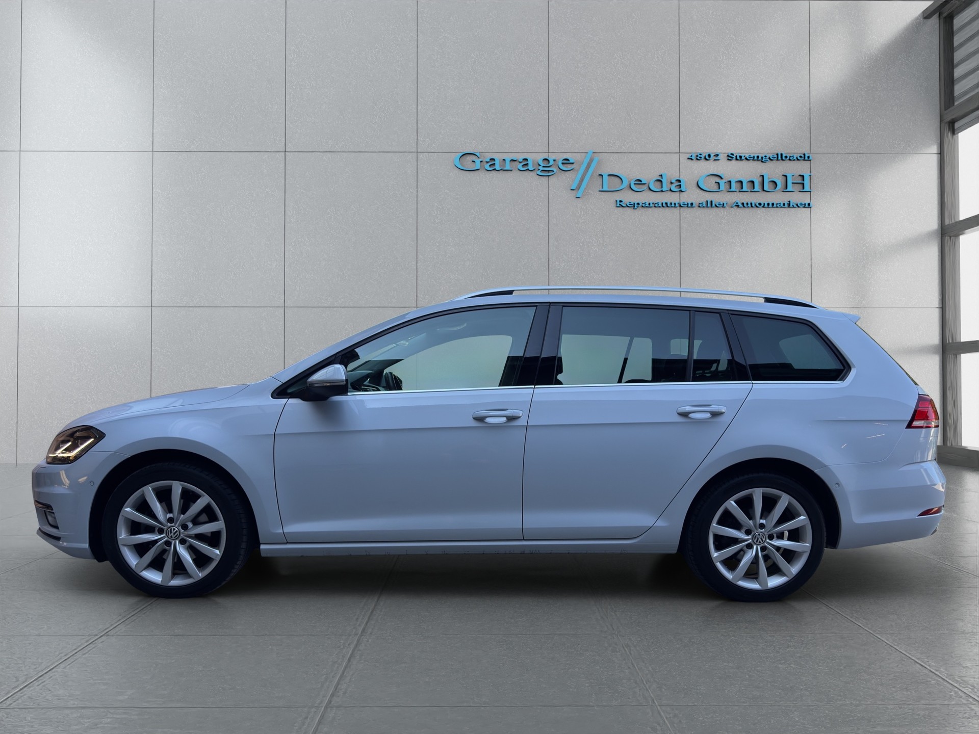 VW Golf Variant 1.5 TSI EVO Highline DSG-image-1