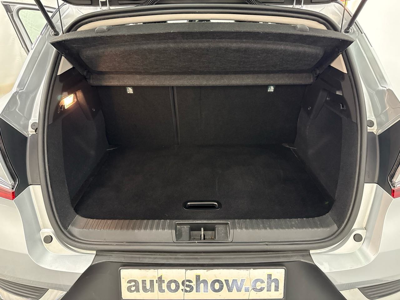 RENAULT Captur 1.3 TCe Initiale EDC-image-7