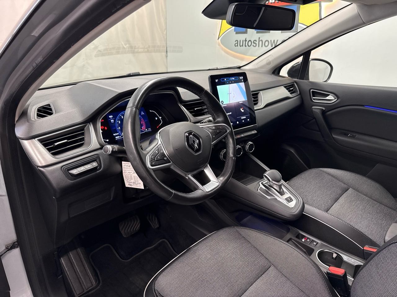 RENAULT Captur 1.3 TCe Initiale EDC-image-2