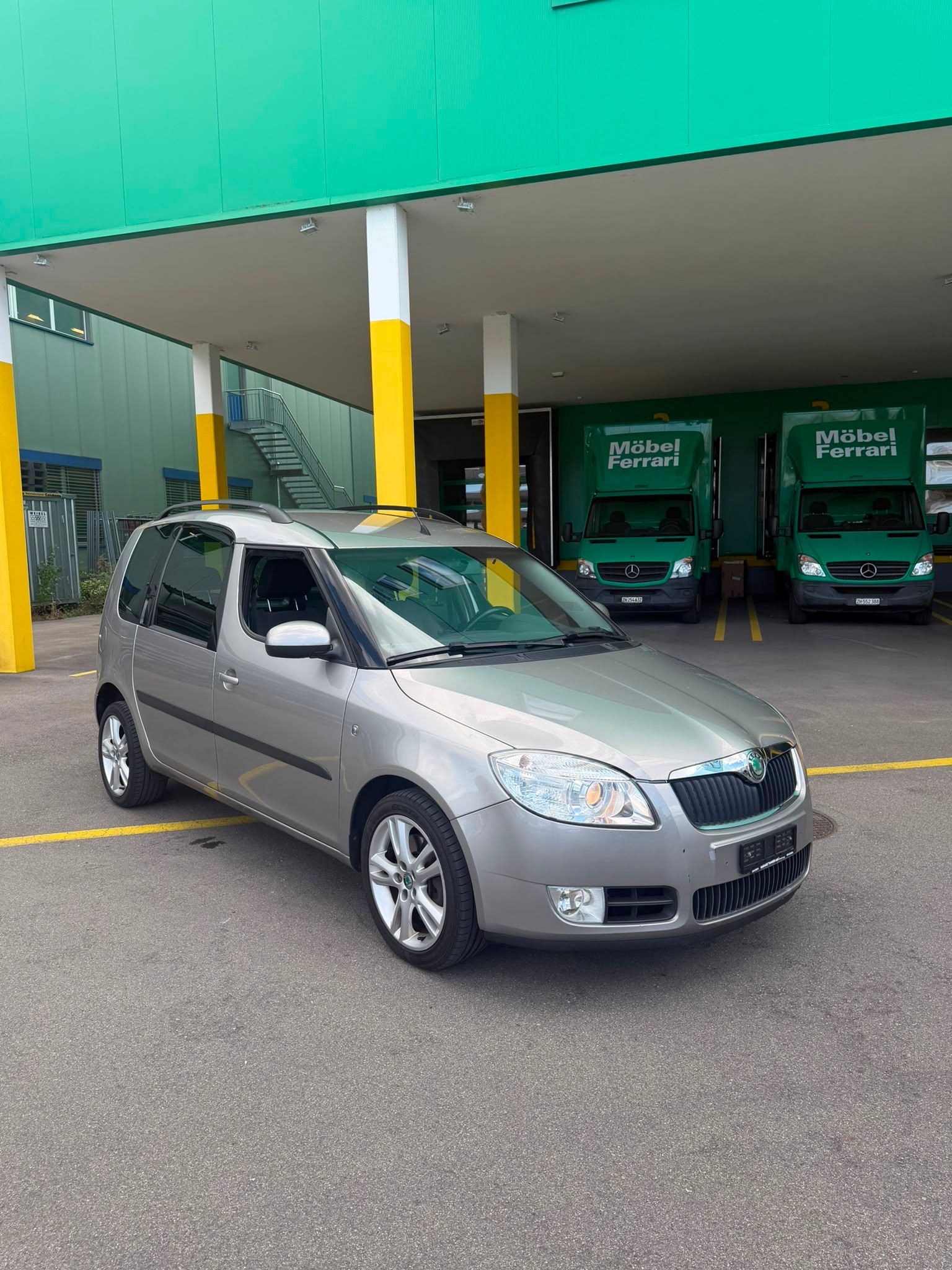 SKODA Roomster 1.6 Scout Automatic