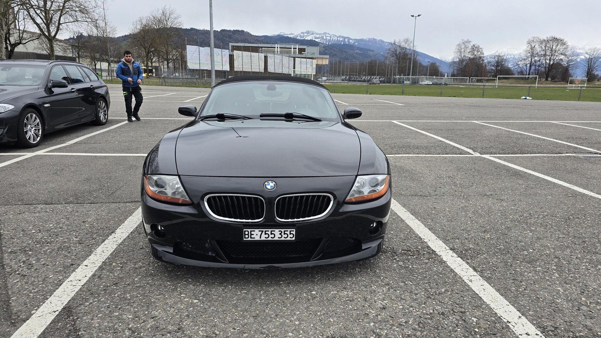 BMW Z4 3.0i Roadster-image-11