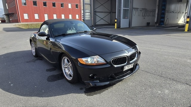 BMW Z4 3.0i Roadster-image-10