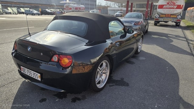 BMW Z4 3.0i Roadster-image-9