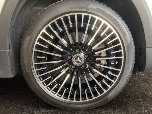 MERCEDES-BENZ EQB 350 AMG Line 4Matic-image-7