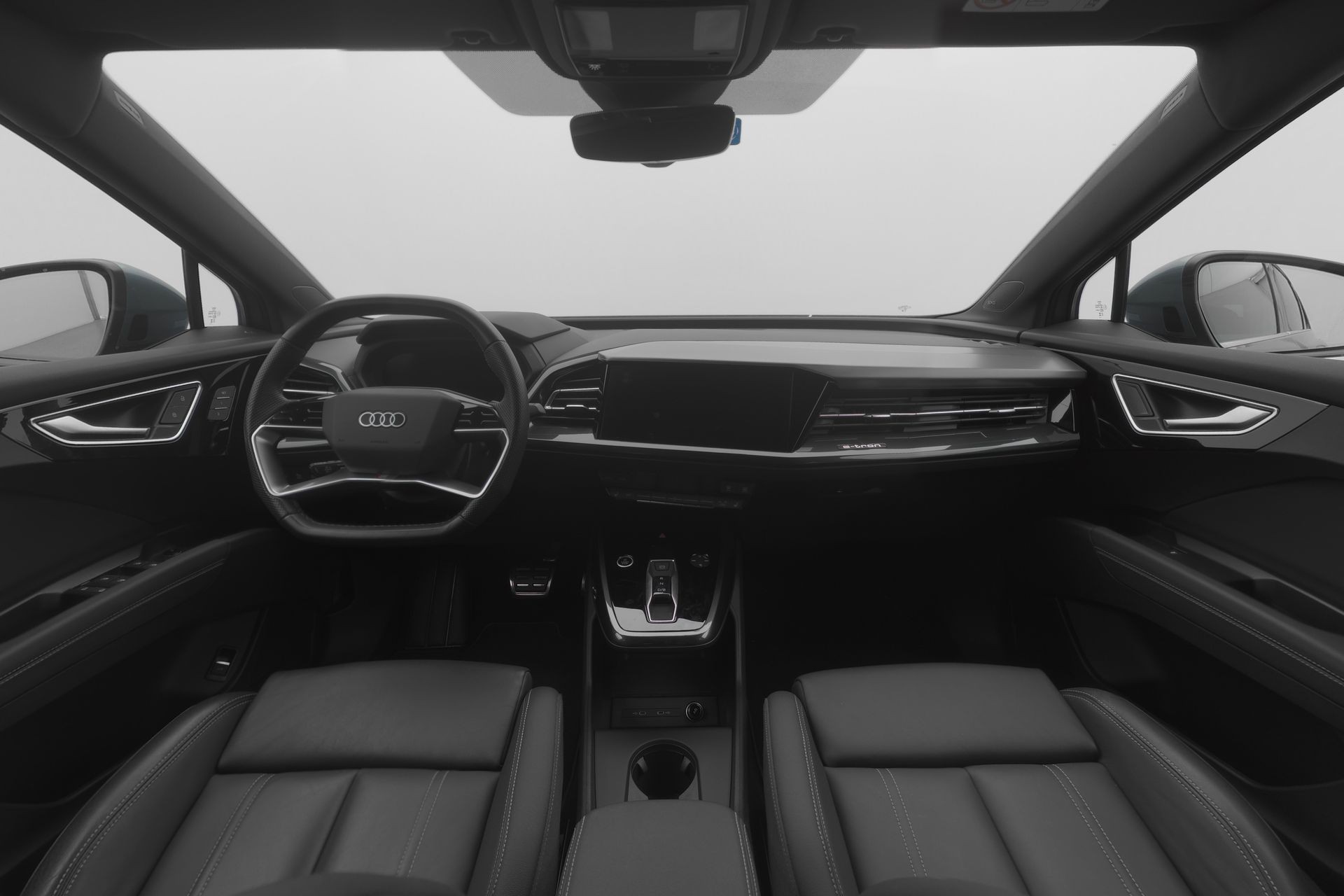 AUDI Q4 e-tron 50 quattro-image-7