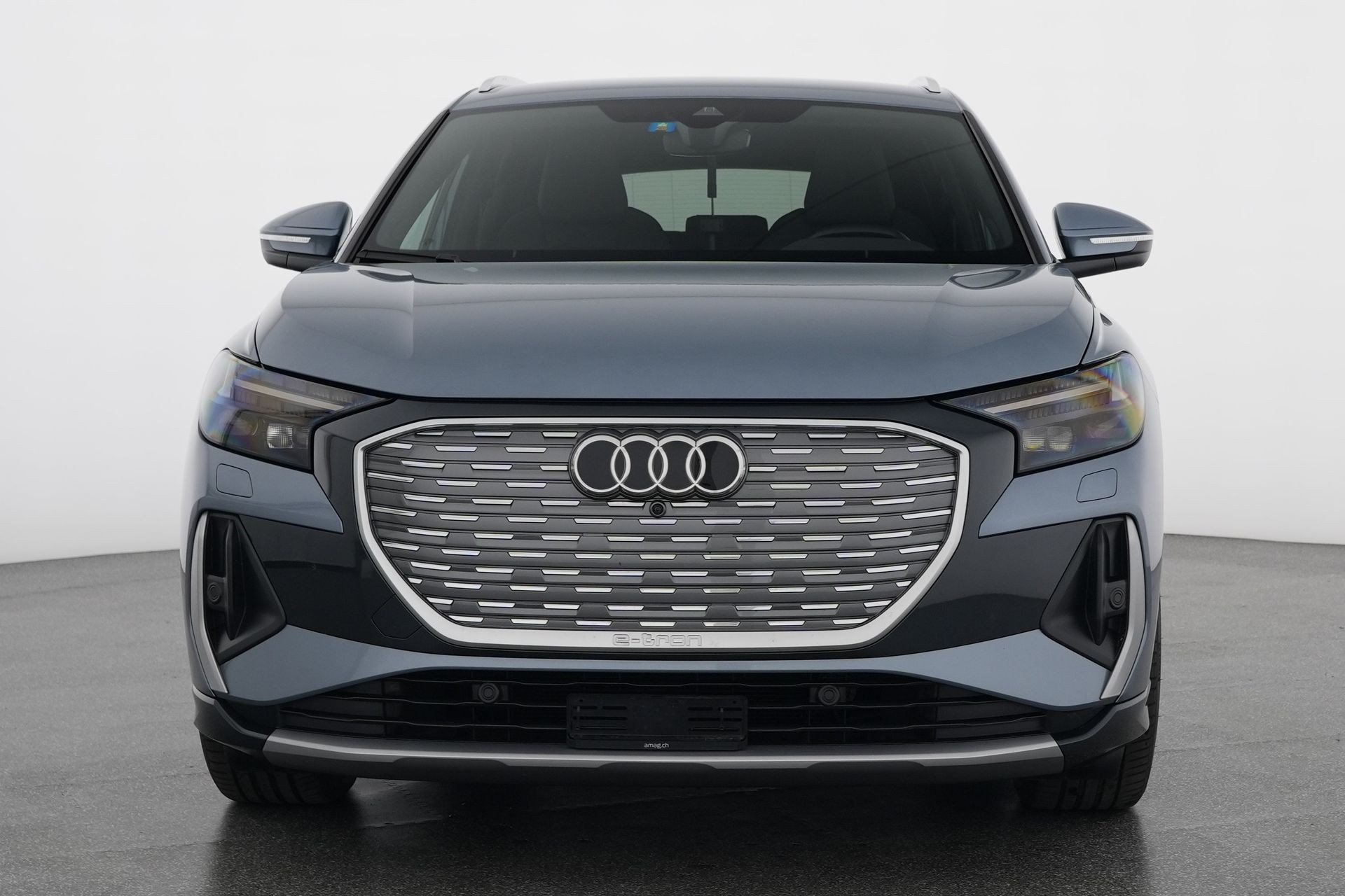 AUDI Q4 e-tron 50 quattro