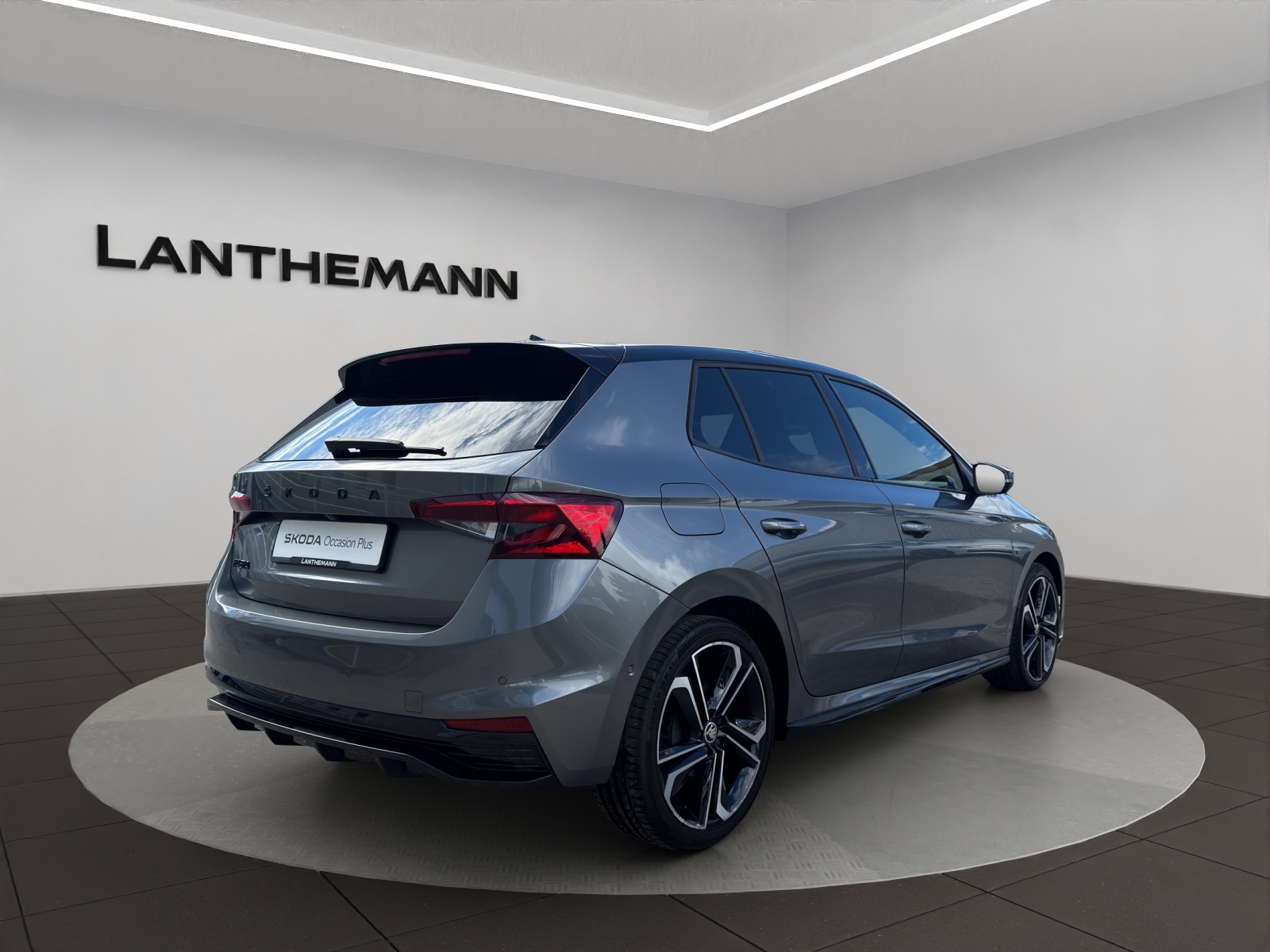 SKODA Fabia 1.0 TSI Monte Carlo DSG-image-4