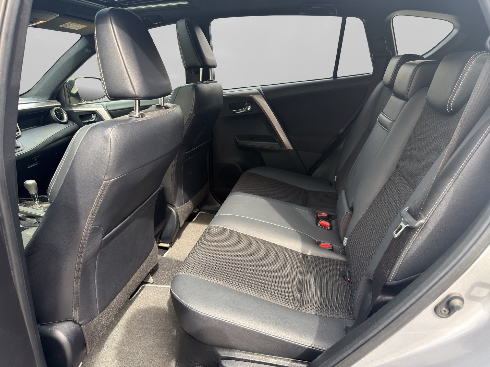 TOYOTA RAV-4 2.5 HSD Victory e-CVT-image-10