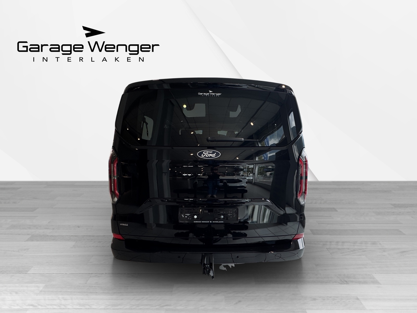 FORD Tourneo Bus 340 L1H1 PHEV TitaniumX-image-4