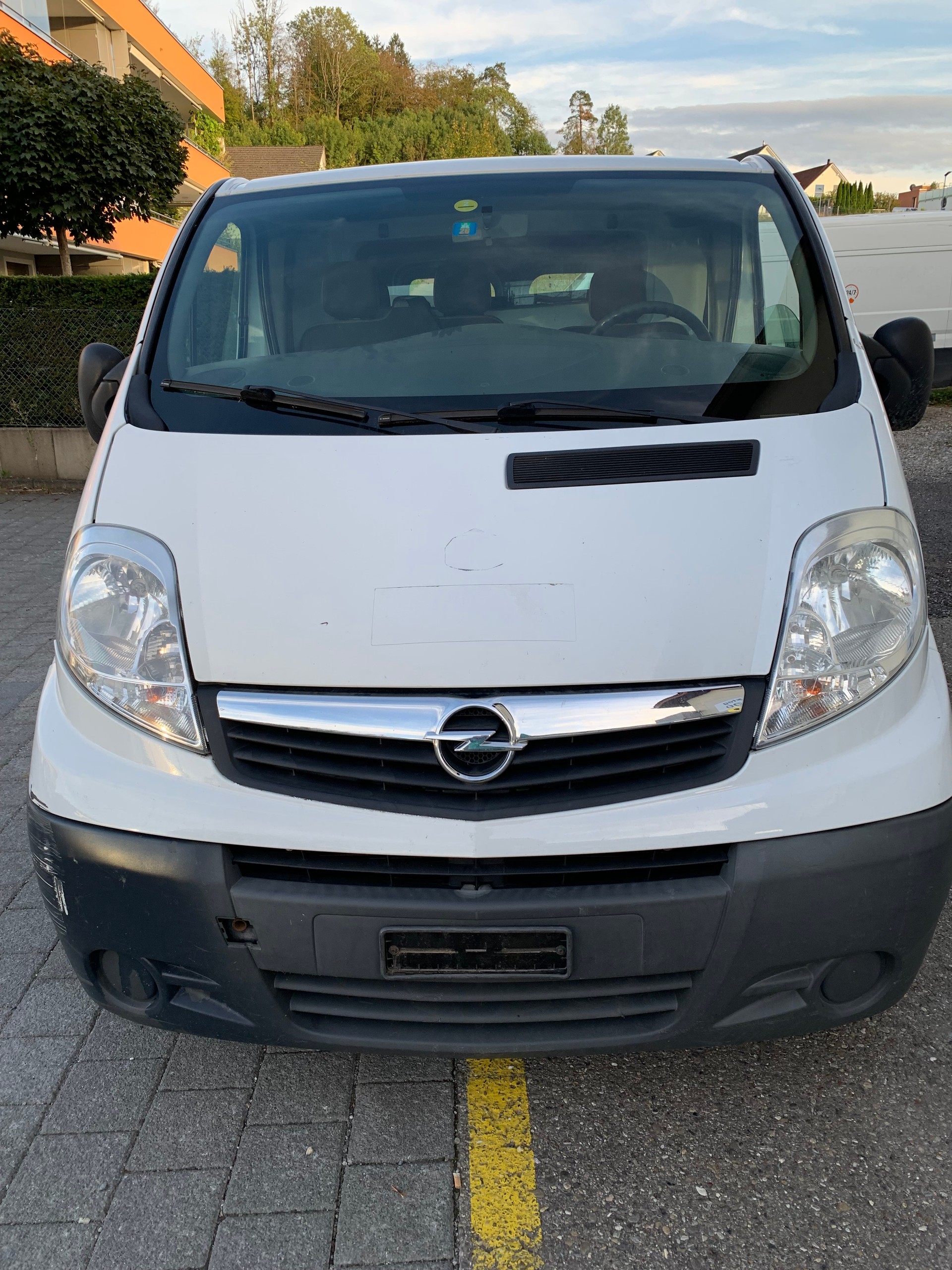 OPEL Vivaro 2.0CDTI 2.9t L2H1 Easytronic-image-4