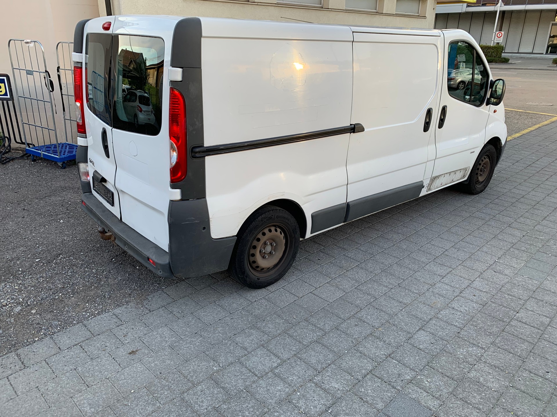 OPEL Vivaro 2.0CDTI 2.9t L2H1 Easytronic-image-3