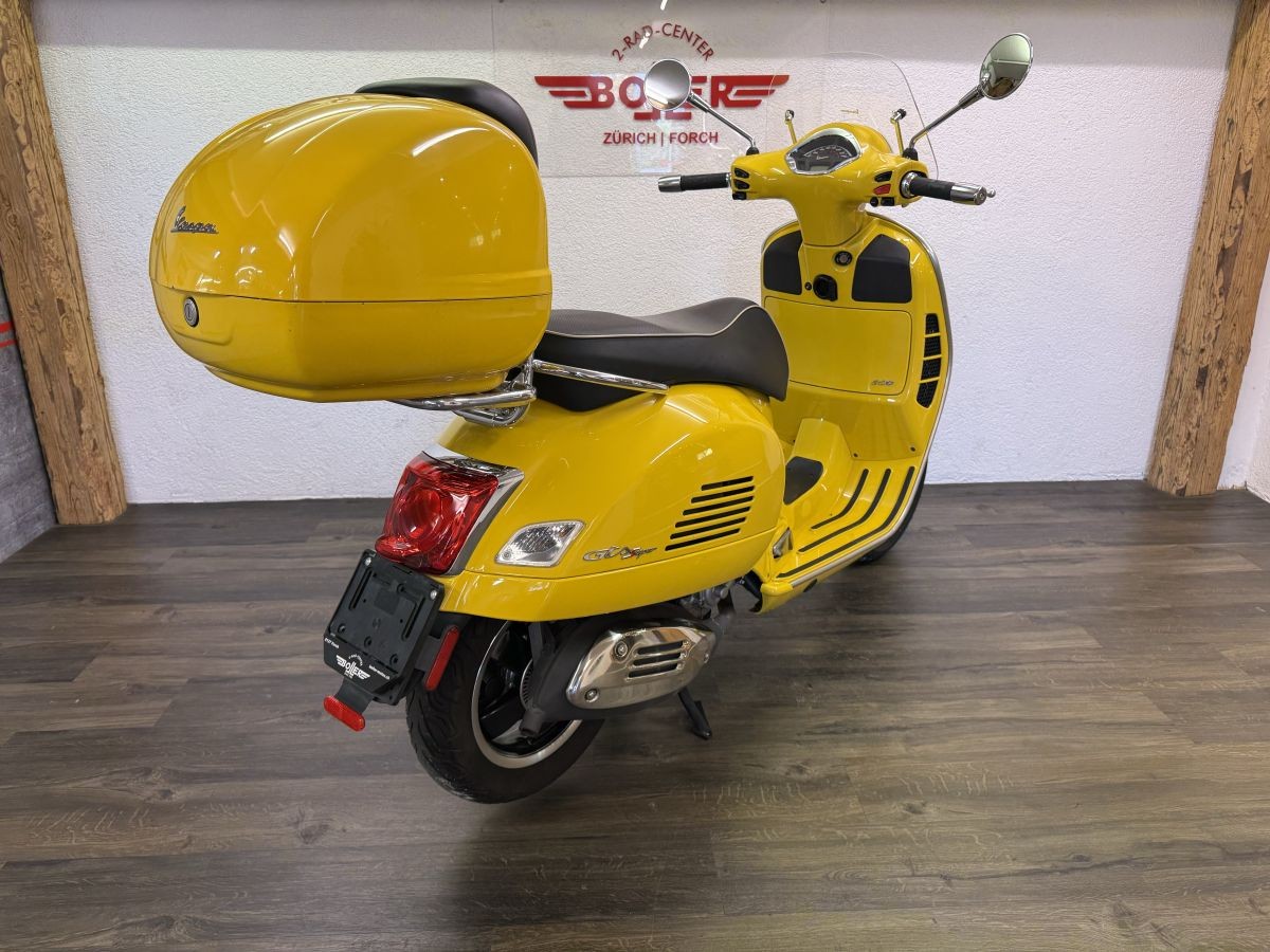 PIAGGIO Vespa GTS 300 Super ABS-image-7