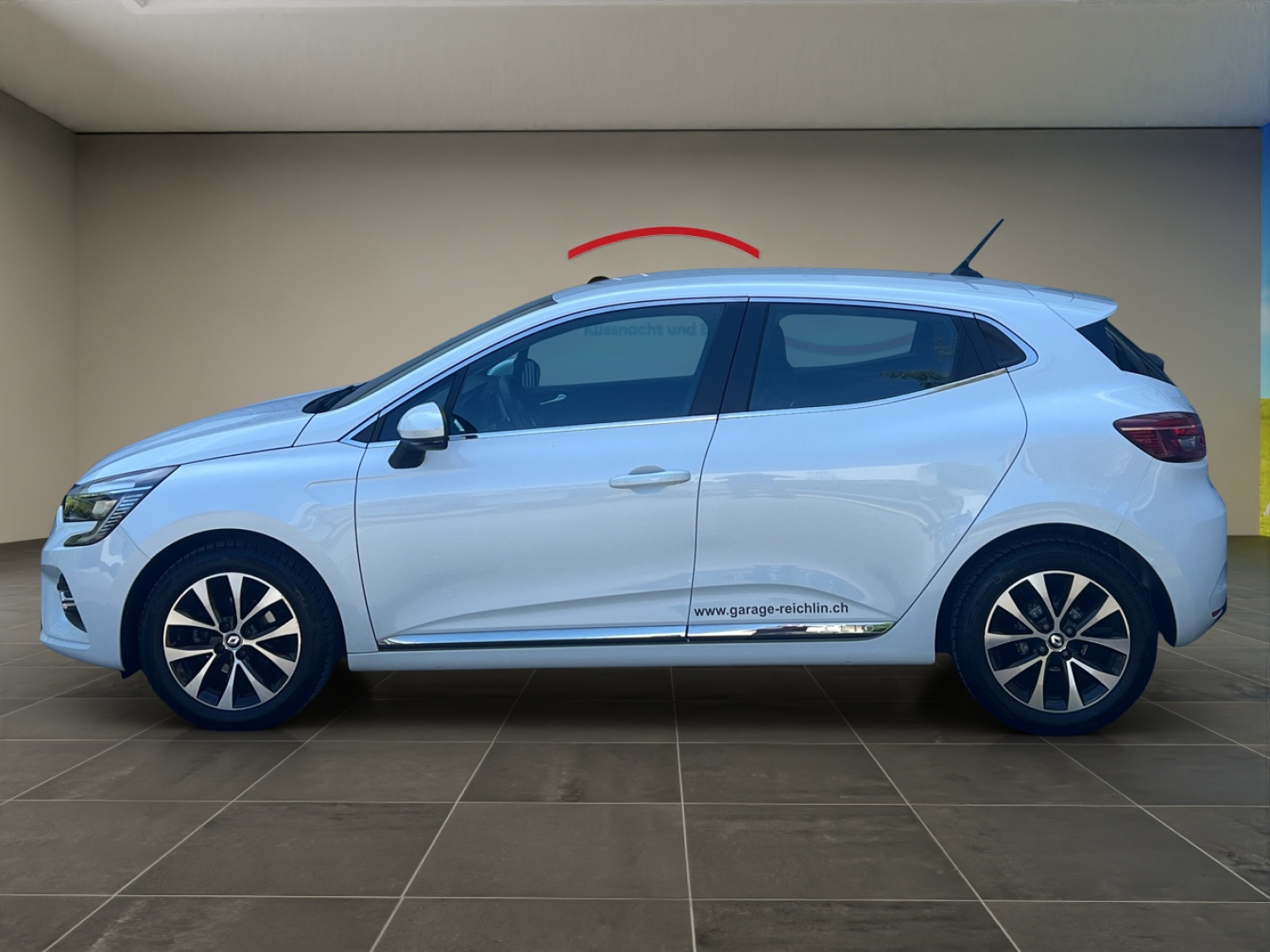 RENAULT Clio 1.0 TCe equilibre CVT-image-1