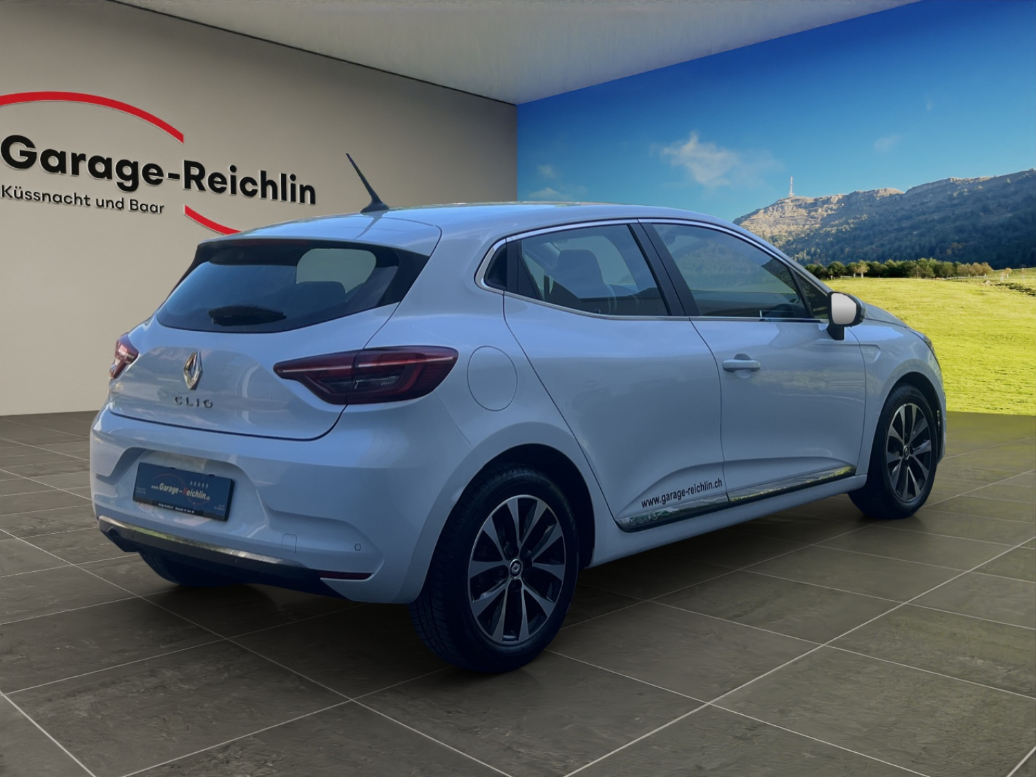 RENAULT Clio 1.0 TCe equilibre CVT-image-4