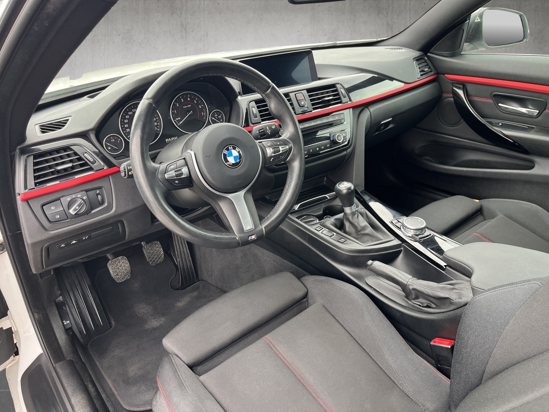 BMW 428i Coupé xDrive Sport Line-image-8