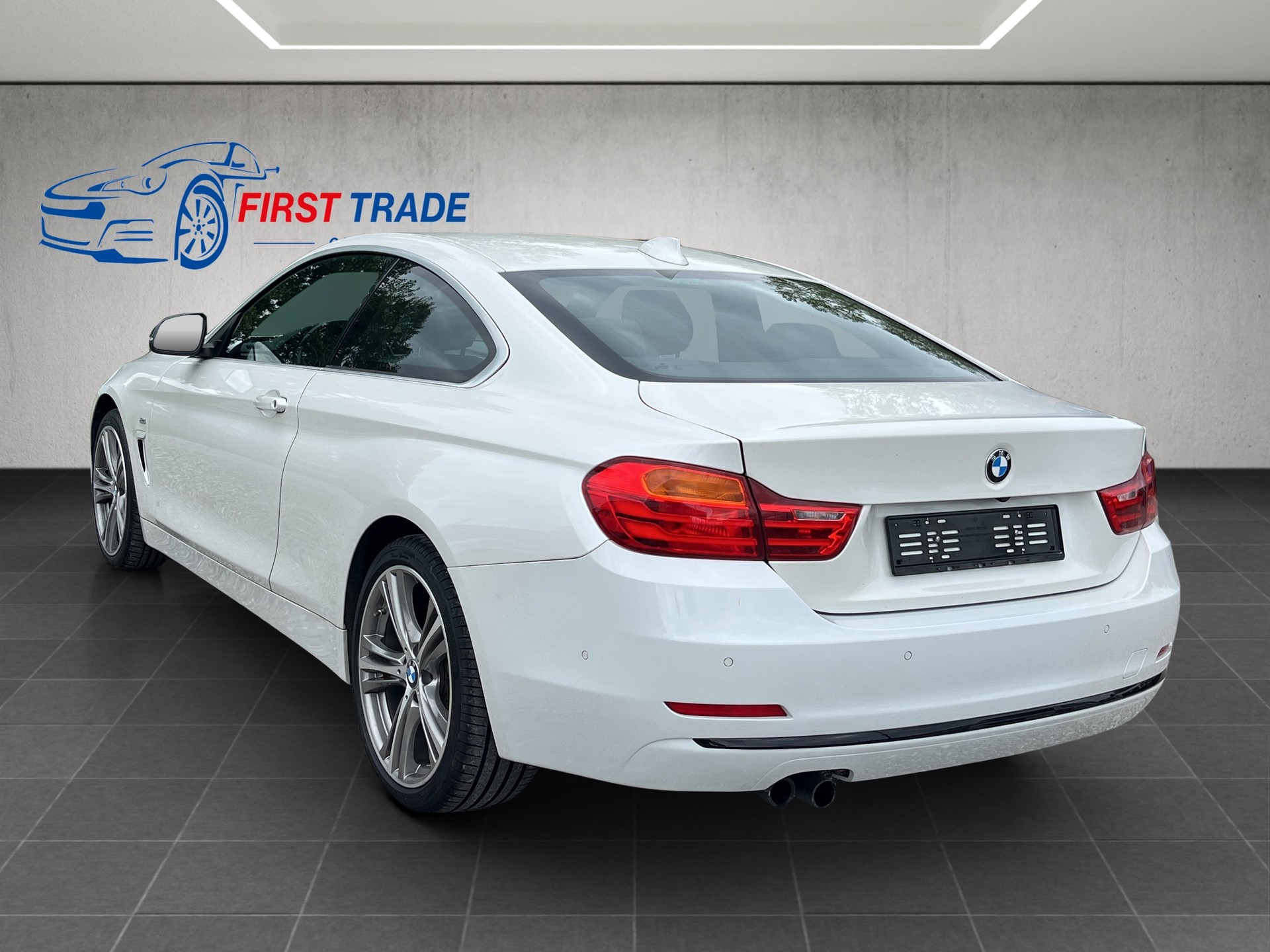 BMW 428i Coupé xDrive Sport Line-image-6