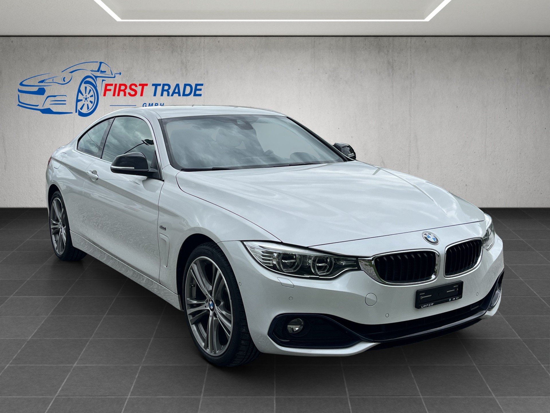 BMW 428i Coupé xDrive Sport Line-image-2