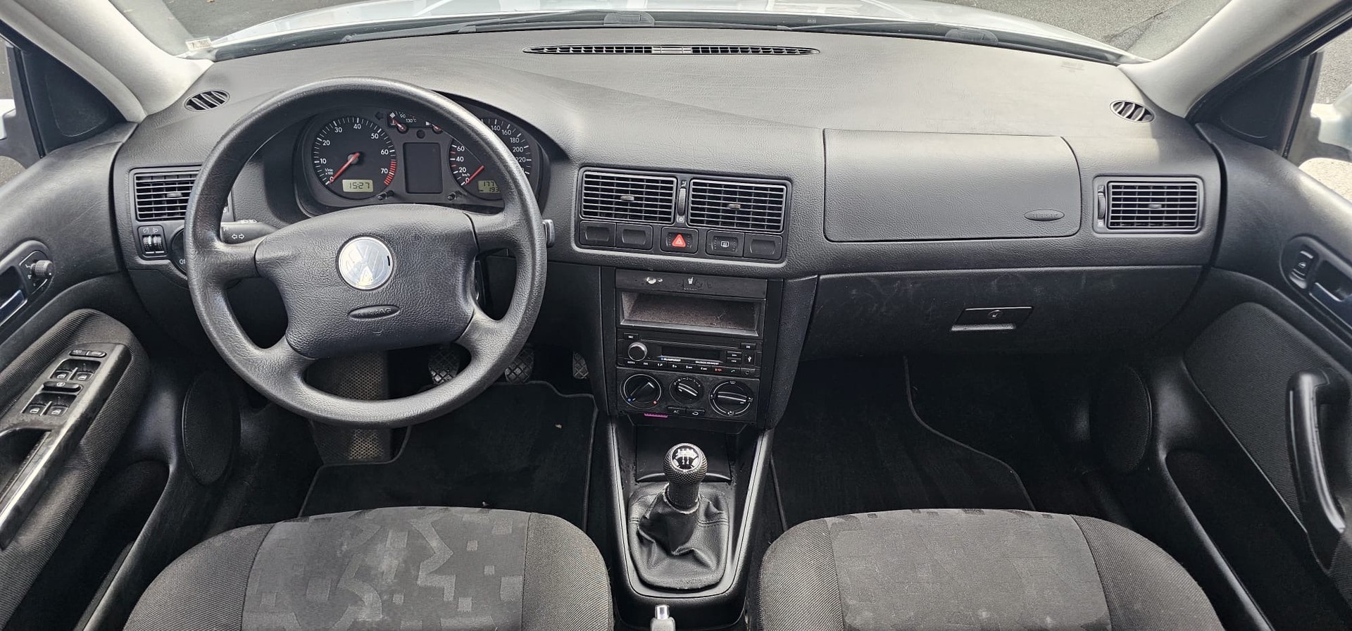 VW Golf 1.6 Comfortline-image-10