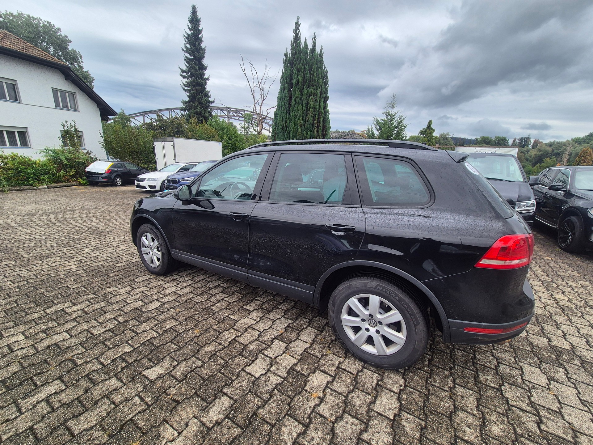 VW Touareg 3.0 TDI BMT Peak Tiptronic-image-4