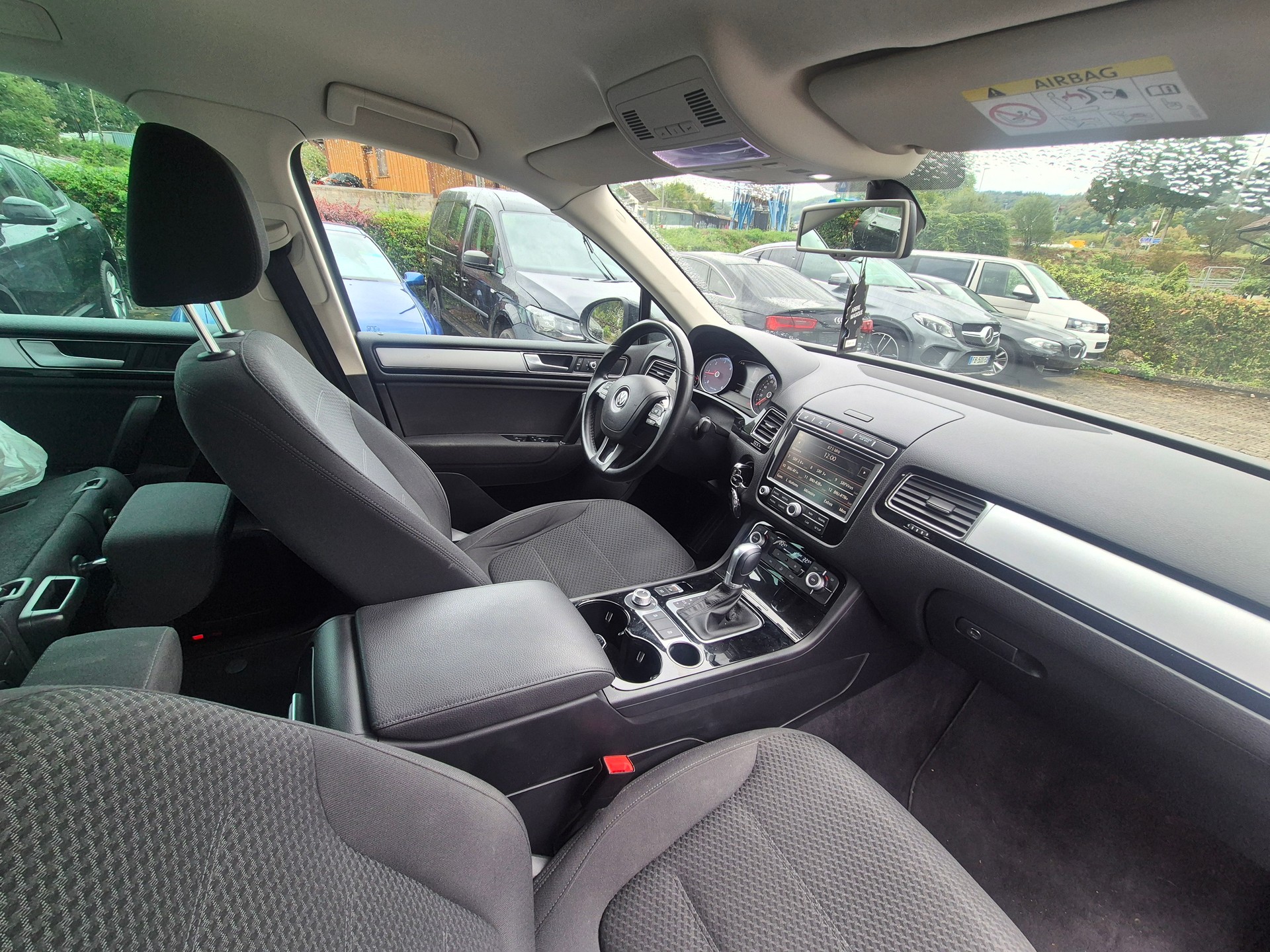 VW Touareg 3.0 TDI BMT Peak Tiptronic-image-8