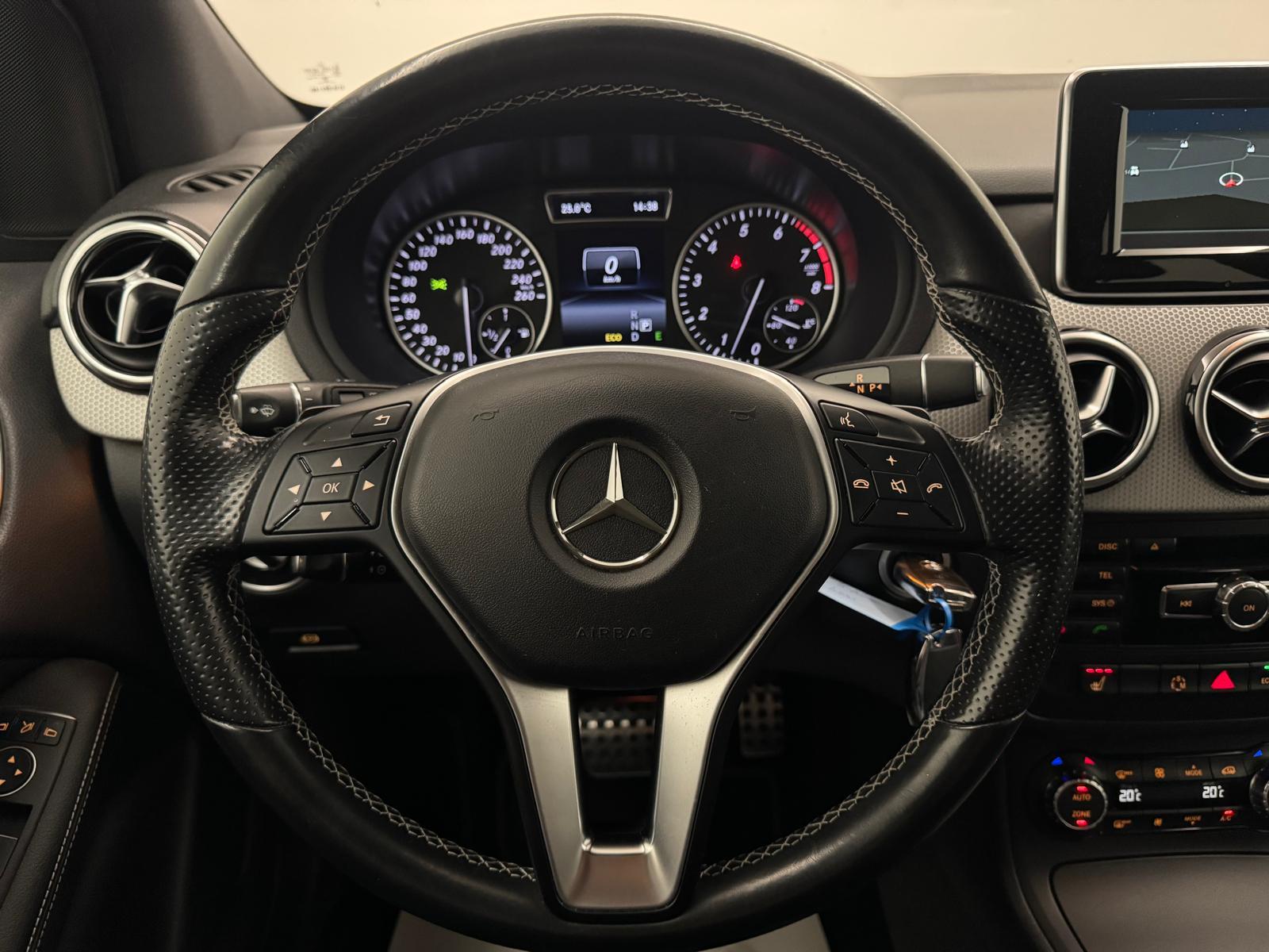 MERCEDES-BENZ B-Klasse W246 B 220 4m-image-15