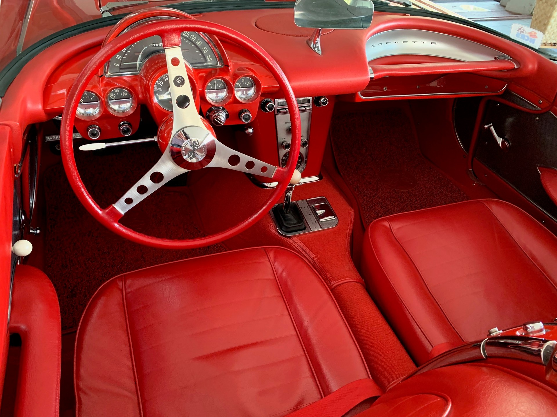 CHEVROLET Corvette C1 Roadster V8 Veteran-image-10