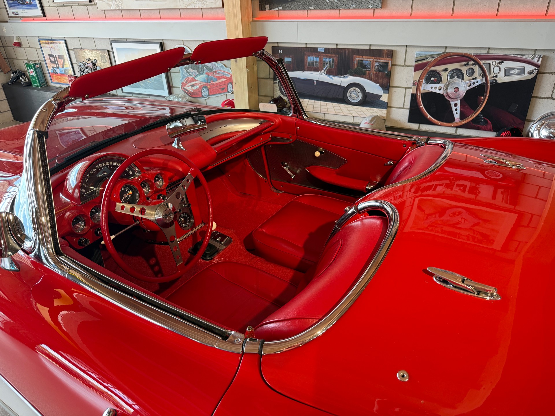 CHEVROLET Corvette C1 Roadster V8 Veteran-image-12